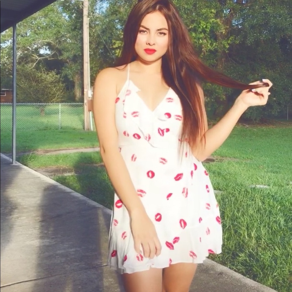 Forever 21 kisses mini dress